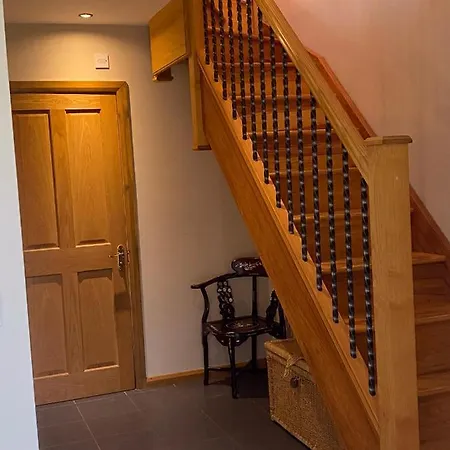 The Loft At Pen Orchard Villa Winscombe Exterior photo