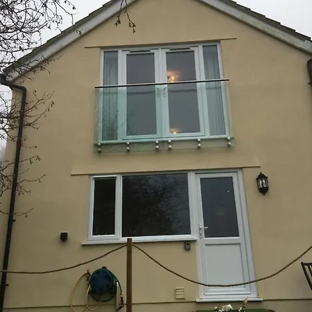 The Loft At Pen Orchard Villa Winscombe Exterior photo